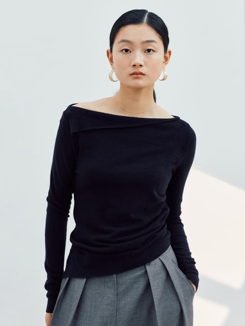 SOFT RAW TOP [BLACK]