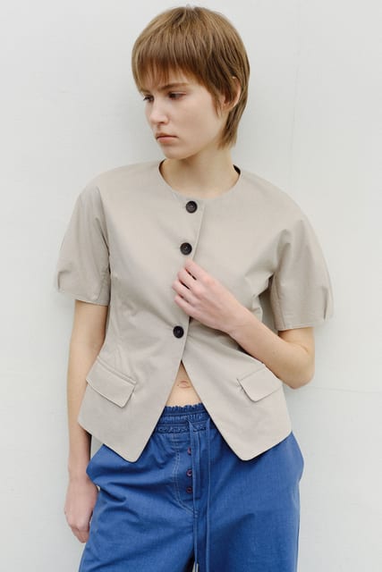 PUFF SLEEVE BLOUSE JACKET - BEIGE