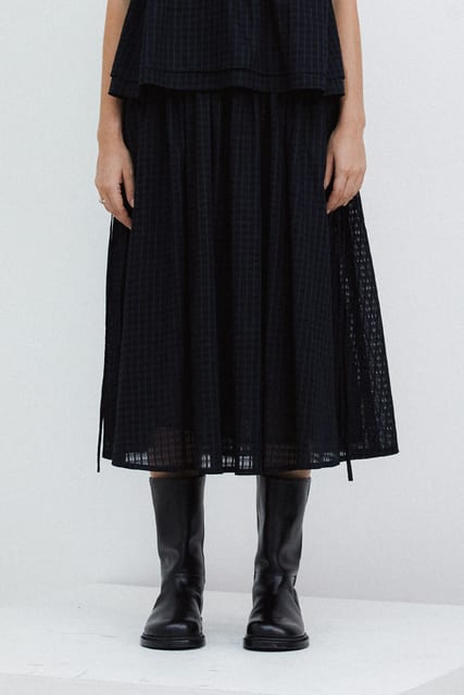 RIBBON SHIRRING SKIRT - NAVY