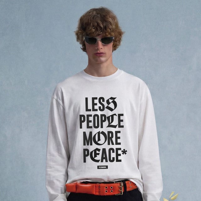 LESSPEOPLEMOREPEACE LONG SLEEVES WHITE