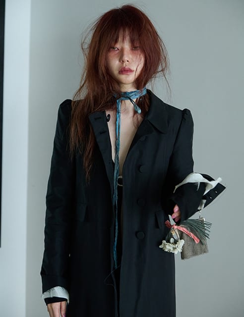 [exclusive] silk-lined maxi coat in black