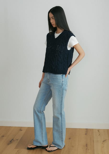[50%] cable cotton blended knit vest-navy