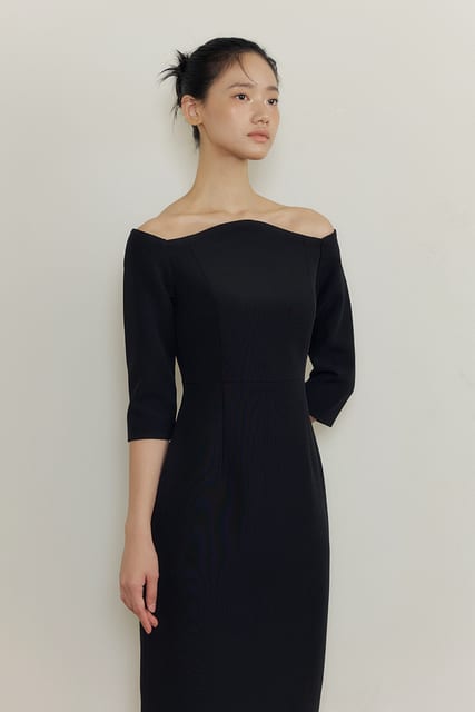 Off the shoulder dress (black)