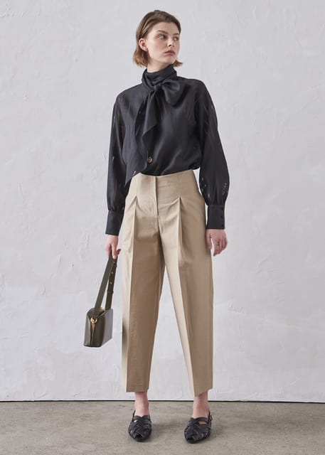 M PINTUCK SUMMER SLACKS_BEIGE