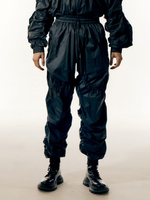 Super Light Wrinkled Track Pants