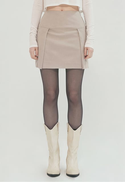MINI SKIRT IN WOOL WITH DOUBLE TUCK