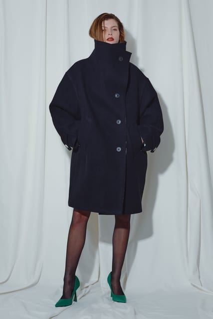 BLACK OVERSIZE FUNNEL NECK BOUCLÉ COAT