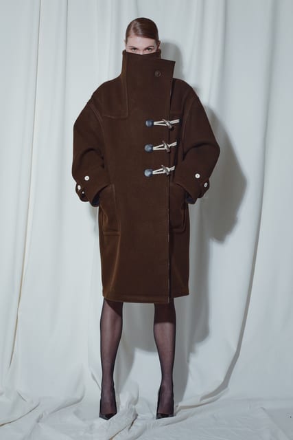 BROWN OVERSIZE FUNNEL NECK DUFFLE COAT