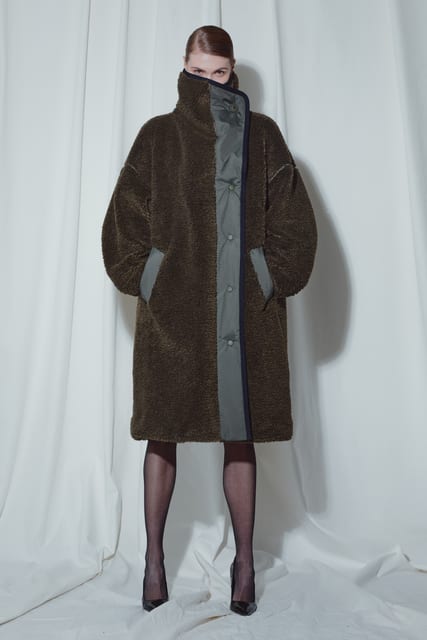 GREEN OVERSIZE FUNNEL NECK TEDDY COAT