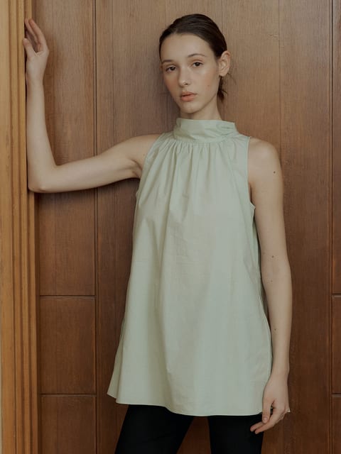 HALTER NECK TIE BLOUSE