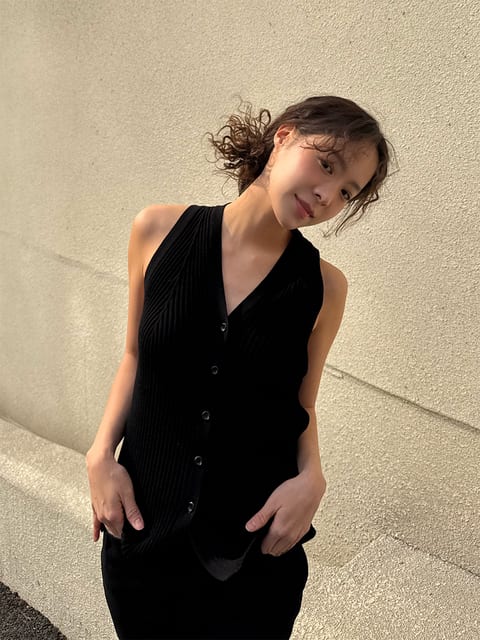 HALTER RIBBED KNIT VEST_2COLOR