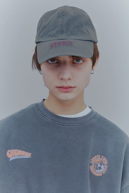 COLOR POINT CHARCOAL PIGMENT BALL CAP