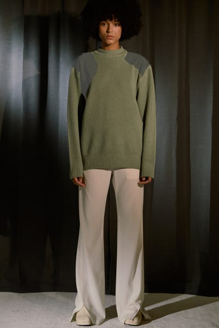 SHOULDER POINT MINT SWEATER