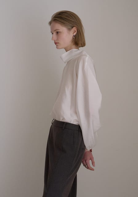 HIGH NECK TIE BLOUSE_IVORY_OD3C2MBL91IVY