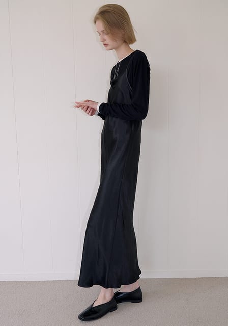 SLIP SATIN DRESS_BLACK_OD1C2MSK11BKA