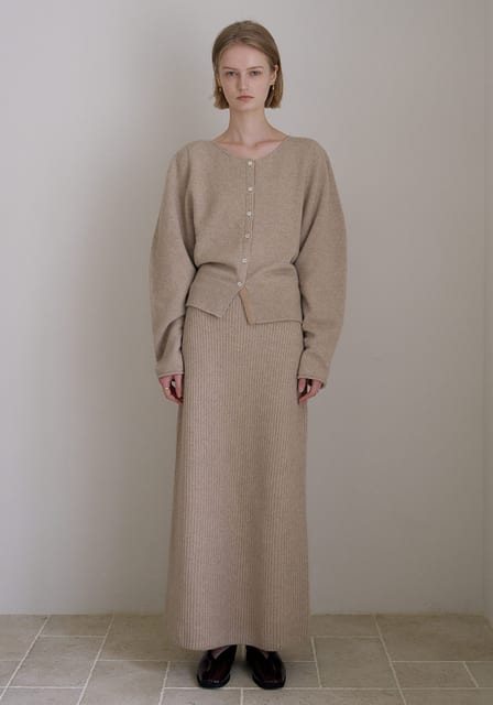 WHOLE GARMENT RACCOON SKIRT_SAND BEIGE