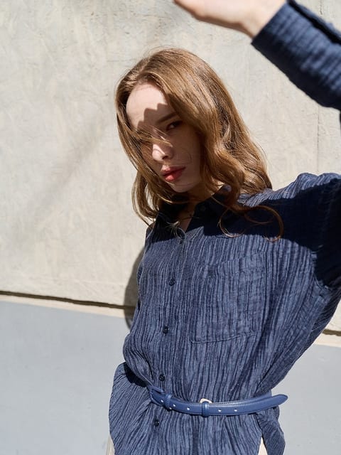 링클 크리즈 블라우스_네이비