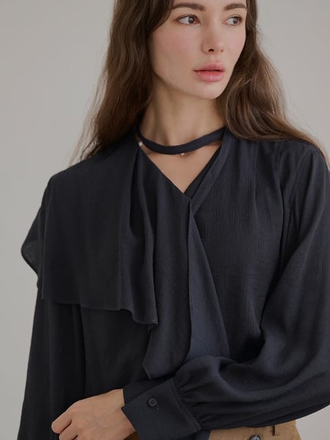 Unbalanced Frill Blouse_charcoal