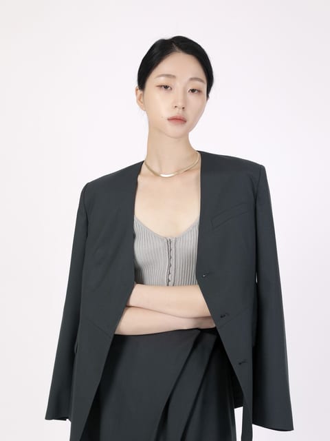 [주문제작] V-NECK WOOL BLAZER-CHARCOAL GREY