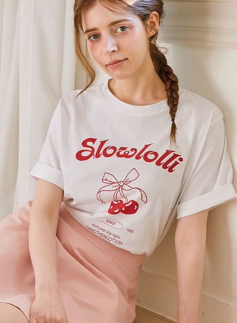 Cherry-printed t-shirt_3 Colors