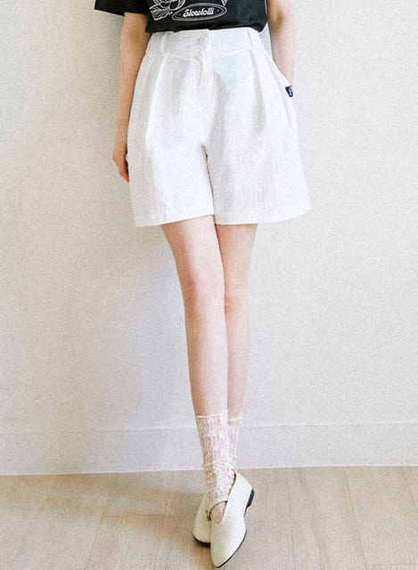 Pintuck short pants - Ivory