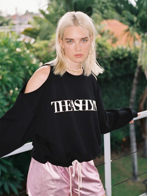 LOGO COLD SHOULDER SWEATSHIRT_BLACK