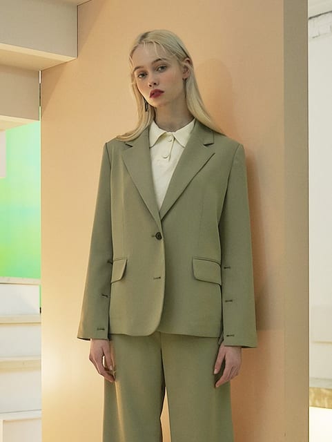 BACK TUCK SINGLE JACKET KHAKI