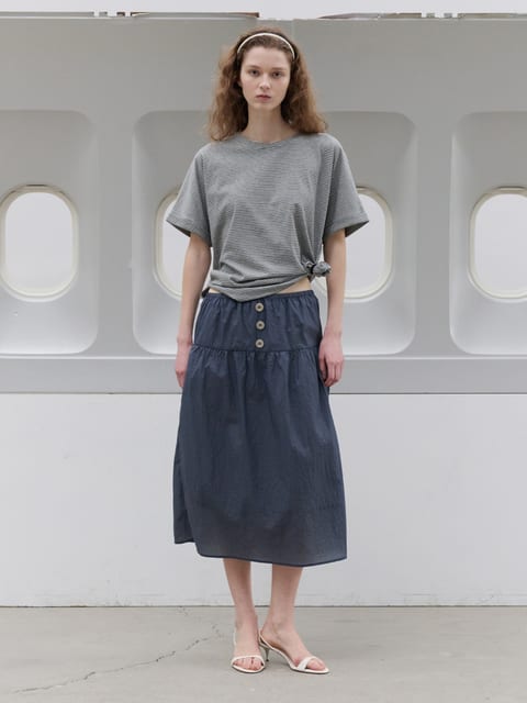 [9차] Breeze Big-Button Shirring Skirt (Navy blue)