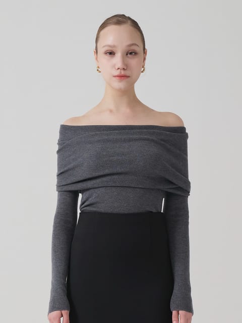 Overlap off-shoulder long sleeve knit (Charcoal)