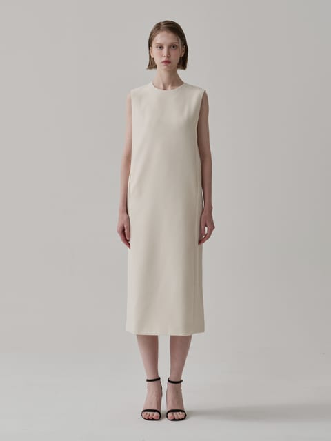 Sleeveless long dress (Ivory)