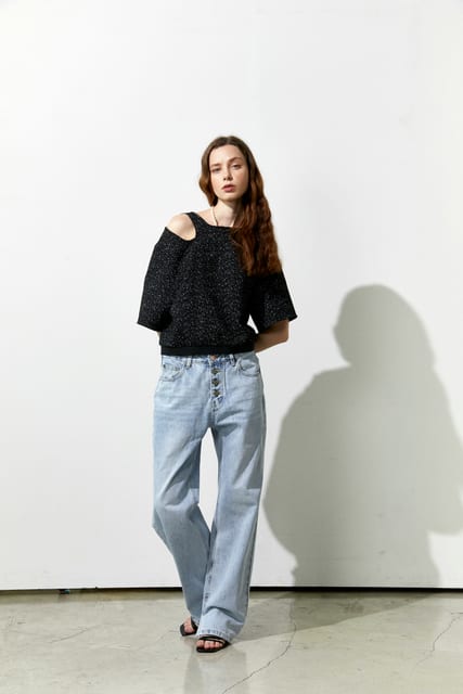 Asymmetry neck Top