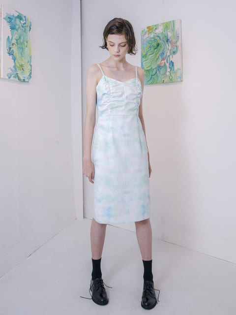 shirred sleeveless dress_gradation