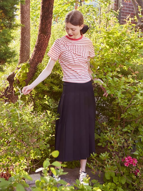 Twisted Stripe T-shirt (RED)
