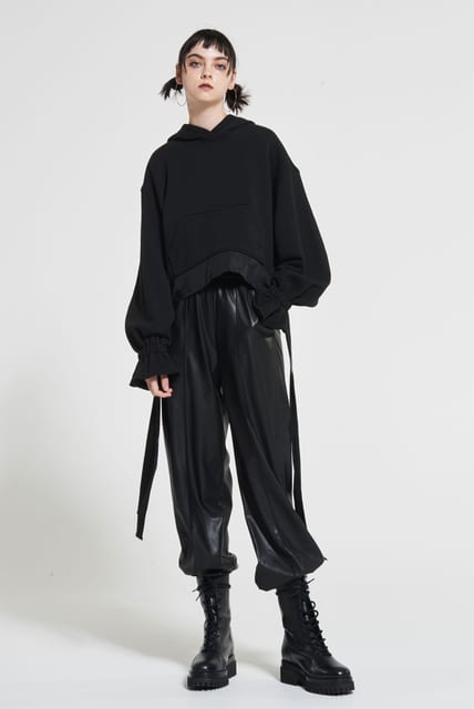 Side-Slit Faux Leather Jogger Pants Black WBAFPA005BK